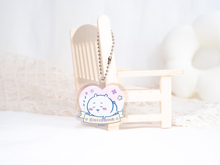 画像: 毎日持ち歩きたいアクリルキーホルダー