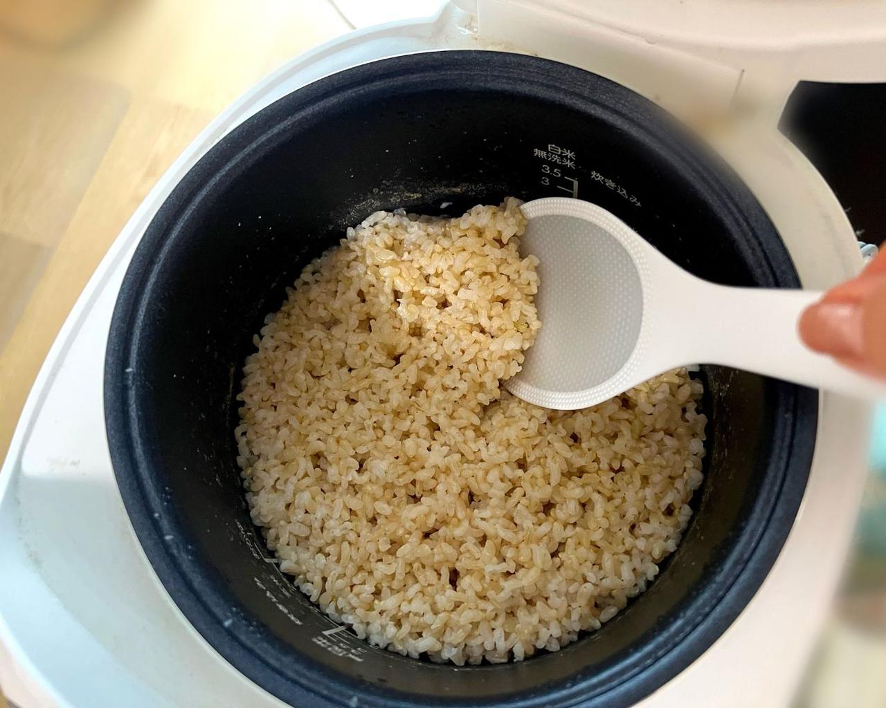 画像1: まずはご飯をよそってみた！ 気になる使い心地は？