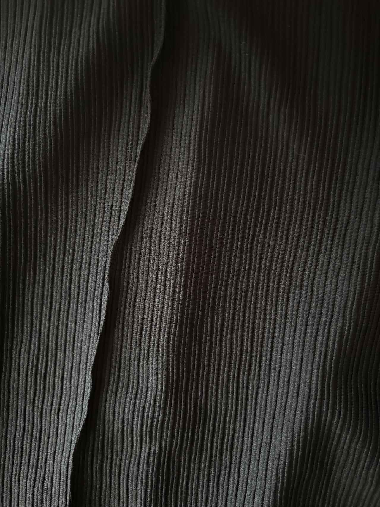 画像2: 【画像1】シンプルだけど表情あり！ ランダムリブに注目
