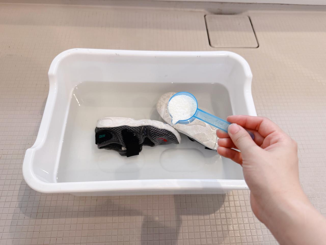 画像2: 靴やサンダルを“つけ置き”したい時にも！