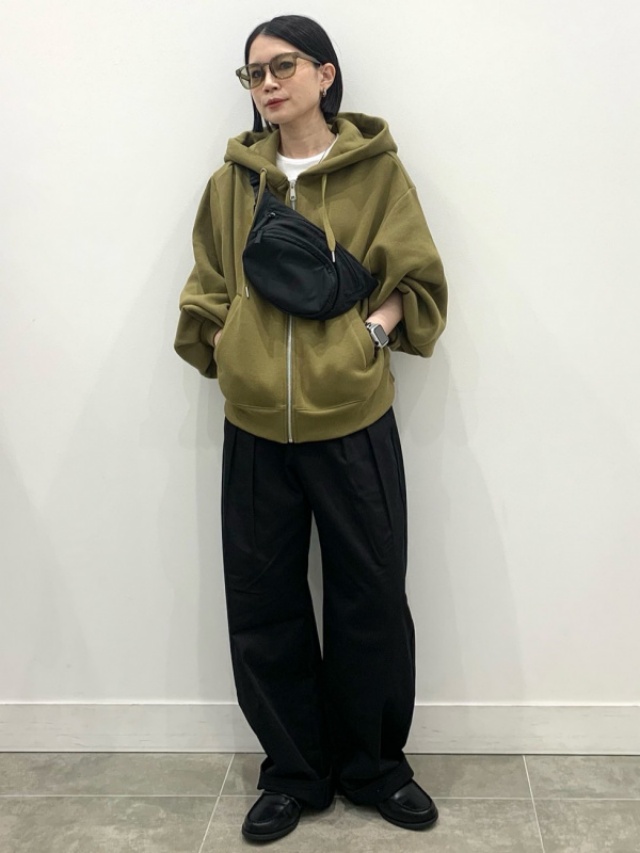 画像2: 出典：GU