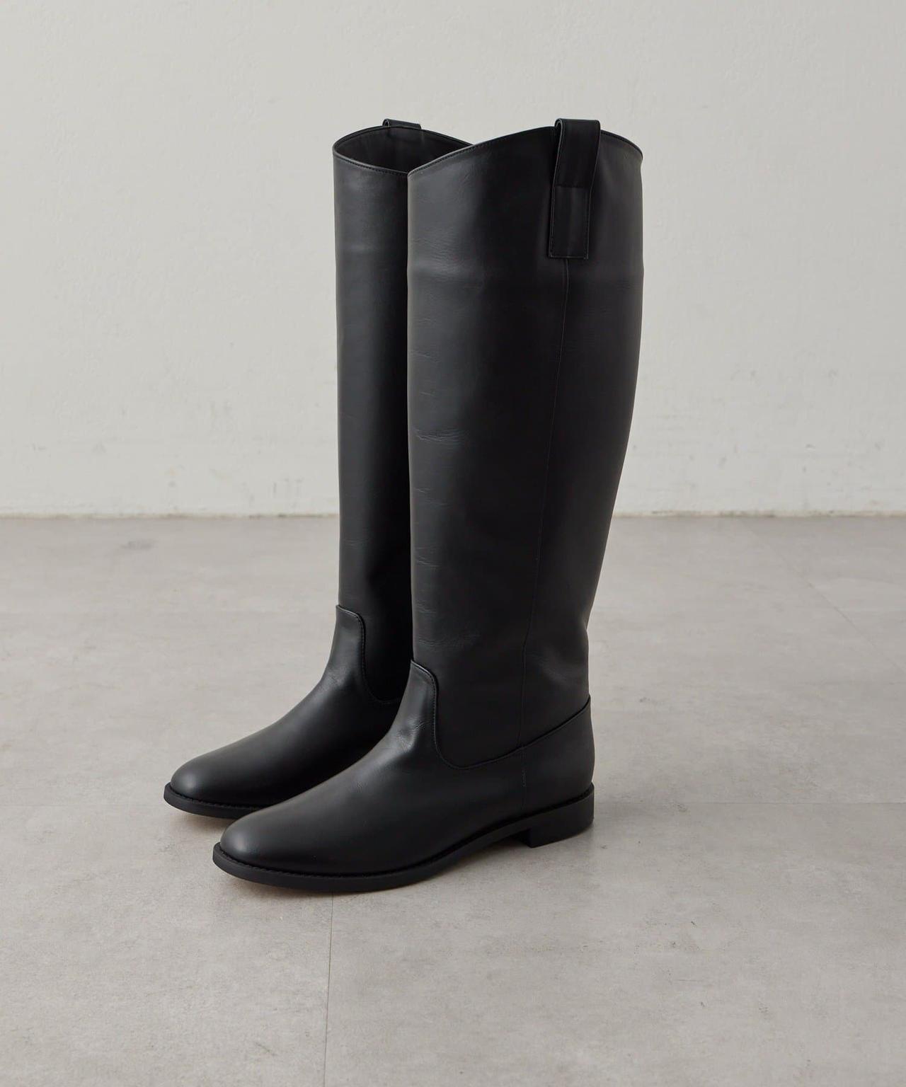 画像: ワイドシャフトロングブーツ￥52,800（ガリャルダガランテ） www.palcloset.jp