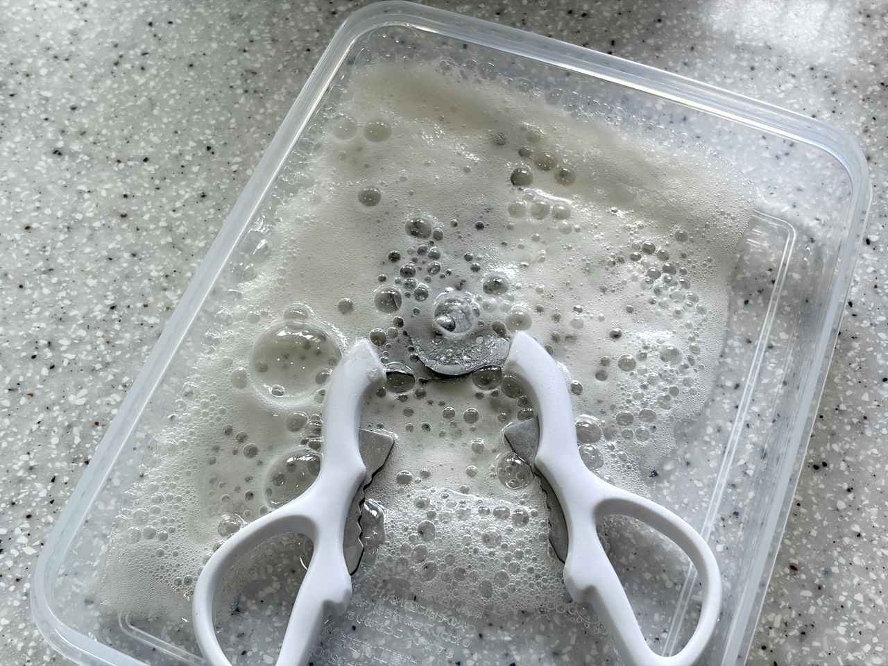 画像5: はさみ掃除には、あの調味料を活用！