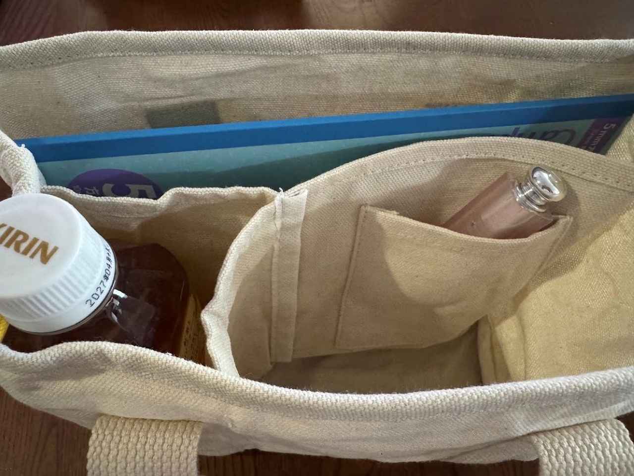 画像: 仕切り付きで荷物がごちゃつく悩みも解消