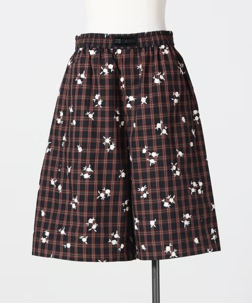 画像: 「Yarn Dyed Check Flower Shorts」￥62,700【ガニー】 出典：パリゴ