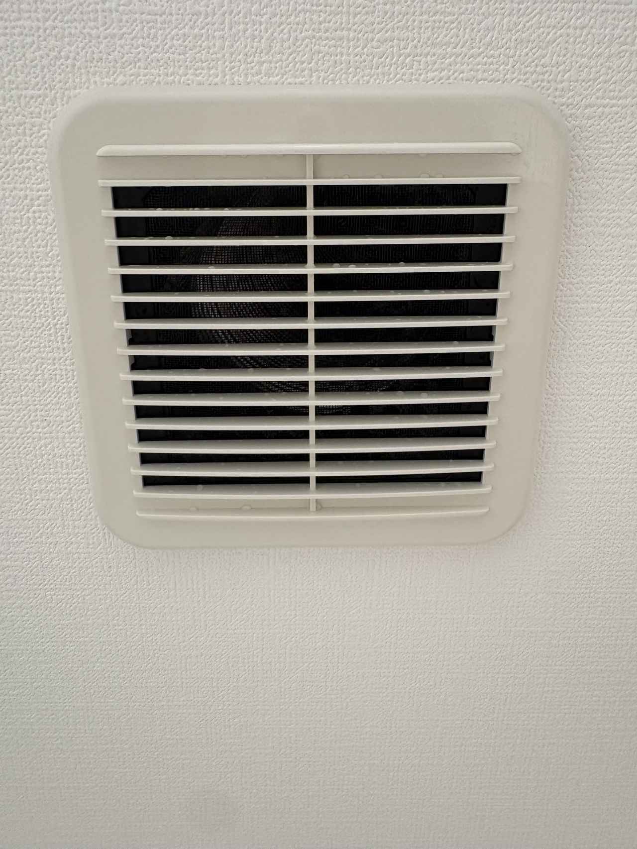 画像3: ④衝撃！ 換気口を外してみると……！？