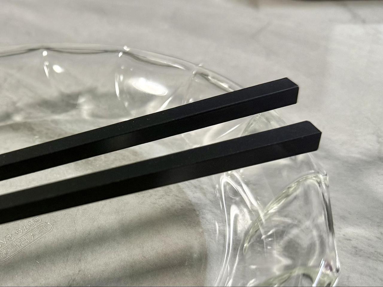 画像1: 角型だから、置いたときに転がりにくい