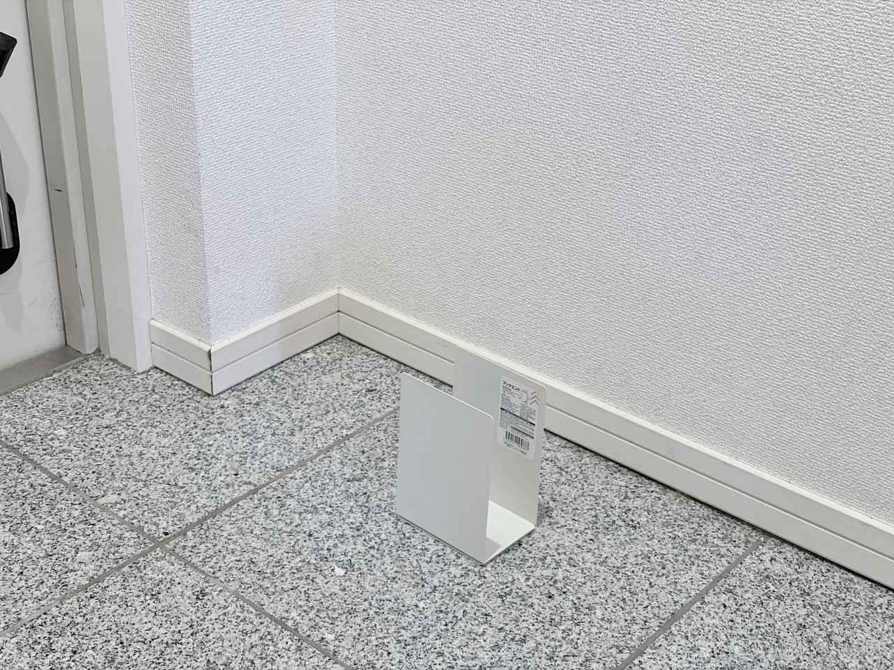 画像1: 玄関に置いてみる