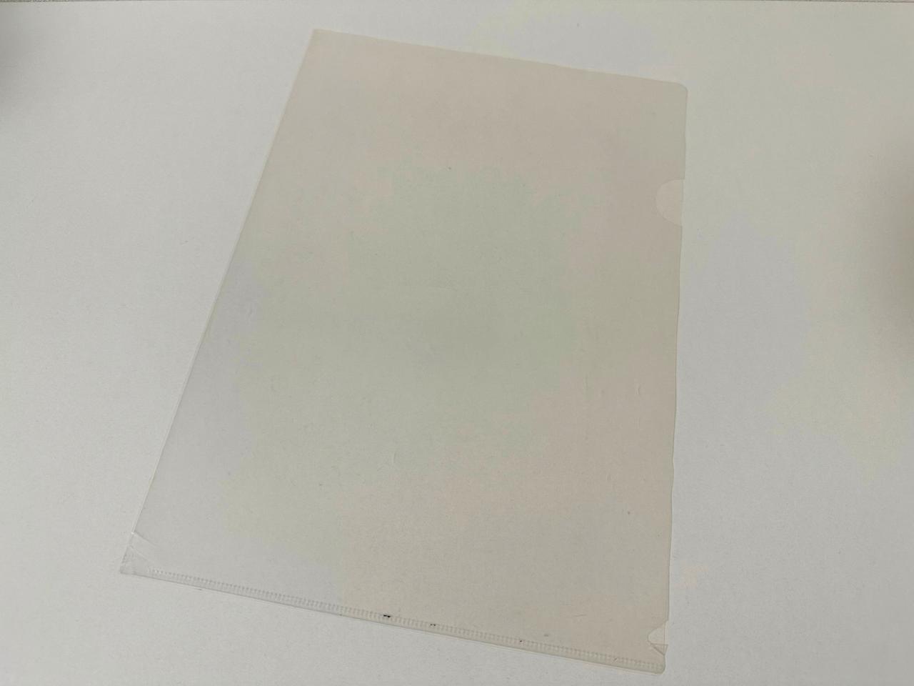 画像: 古いクリアファイルを再利用