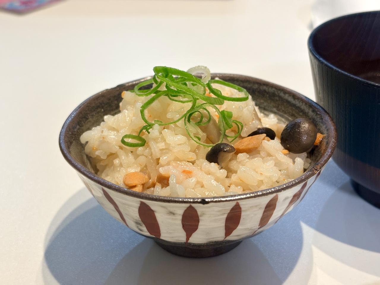 画像: 秋らしい炊き込みごはんを堪能