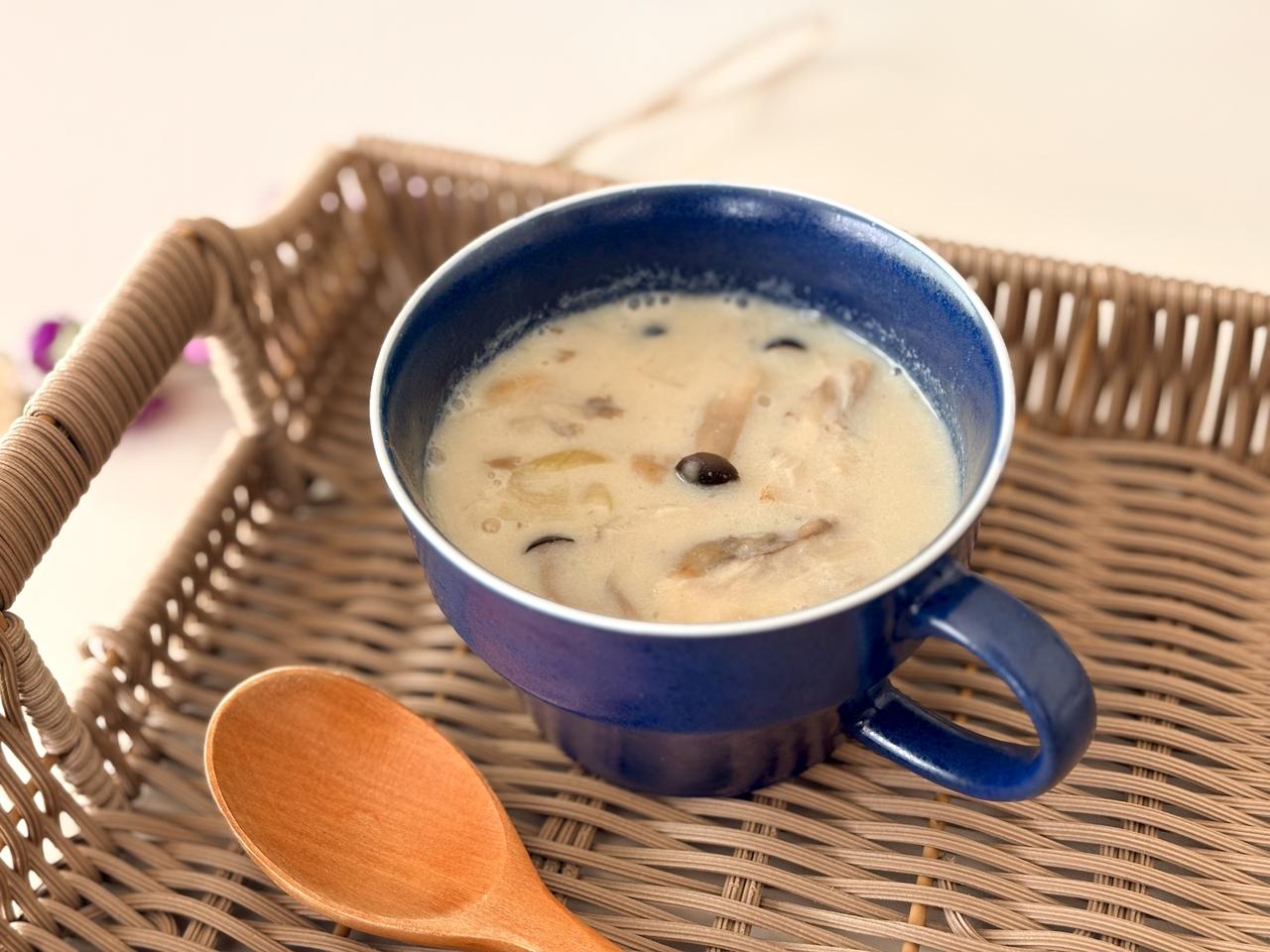 画像: 冷凍した舞茸を使って……