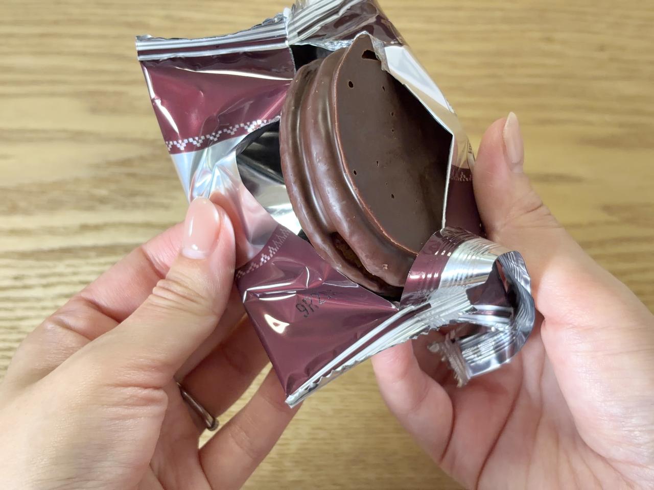 画像3: これが正解だった！ チョコパイの開け方