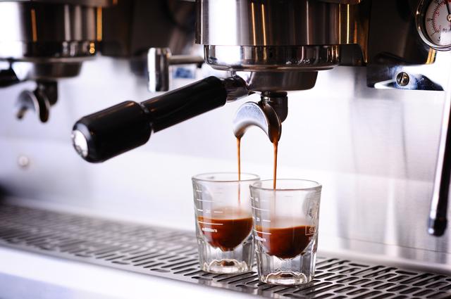 画像2: 「ロータス ビスコフ × Roasted COFFEE LABORATORY」限定メニュー多数のコラボレーションフェア