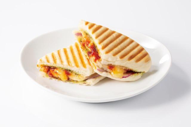 画像2: セガフレードが“パニーニ×チーズタッカルビ”を考案!