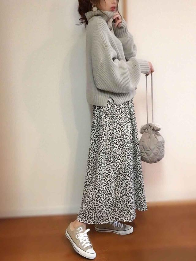 画像: 大人フェミニンを狙うならスカートコーデ