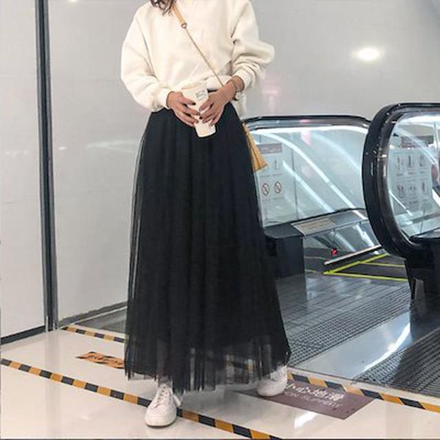 画像: トレーナー×チュールスカートで楽ちんコーデ