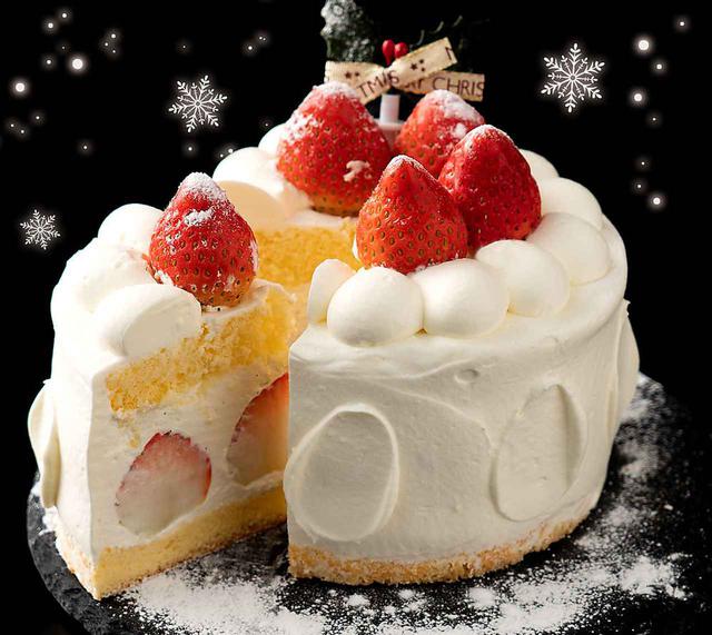 画像: 【1位】苺が沢山の花月堂特製クリスマスケーキ