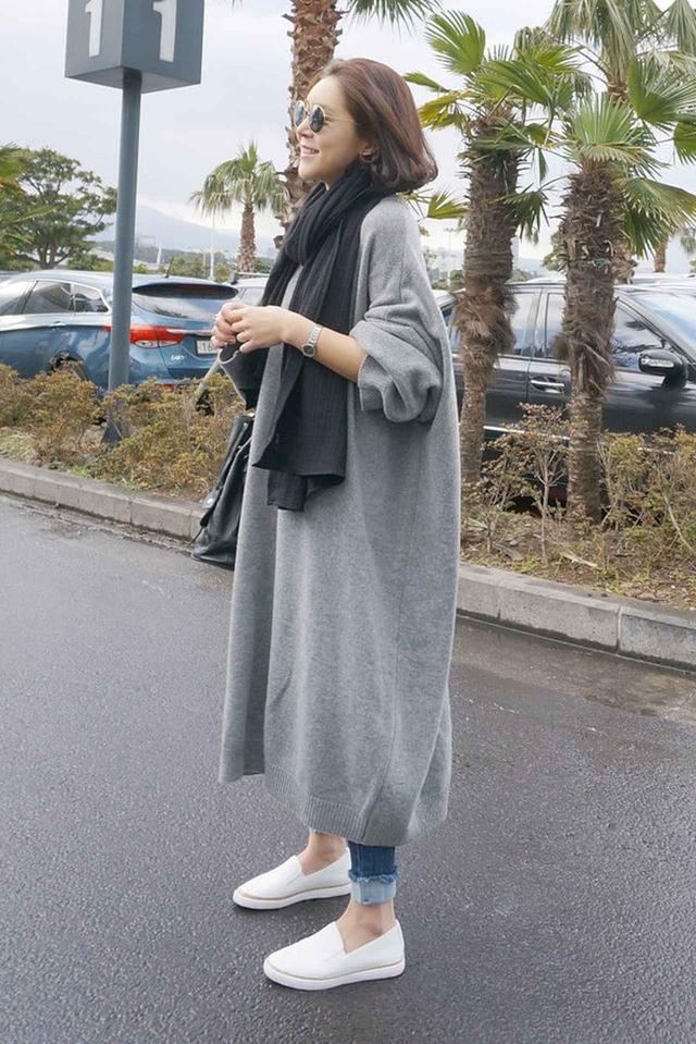 画像2: ラウンドネックニットワンピース