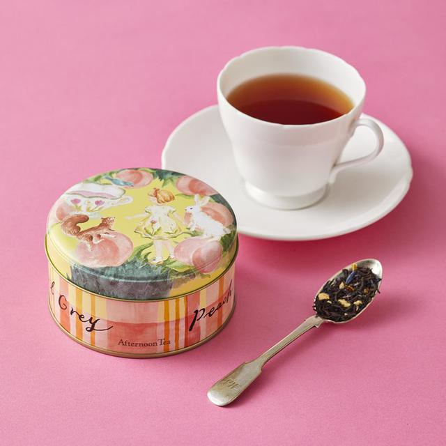 画像2: 桜の花びらと桃色のルバーブチップをちりばめたお茶など春限定のお茶