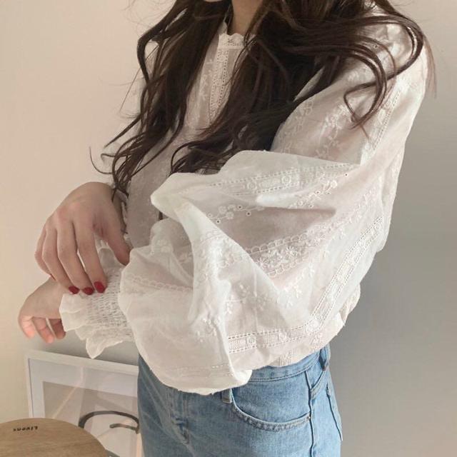 画像2: フリルレースブラウス