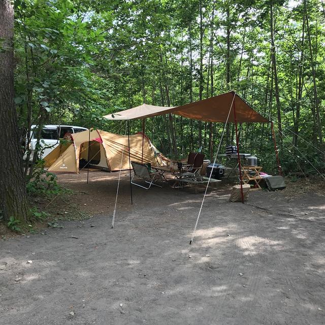 画像: キャンプの設営は慣れるまで大変