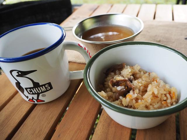 画像: 100均で朝ごはん 洋食派は食パンやサラダ、和食派は釜飯の素やインスタントみそ汁がおすすめ
