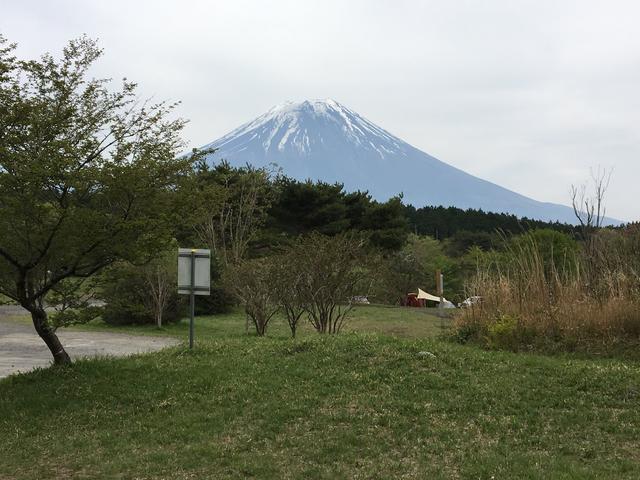 画像: 朝霧ジャンボリーオートキャンプ場 とても広くて富士山がキレイに見えるキャンプ場です。