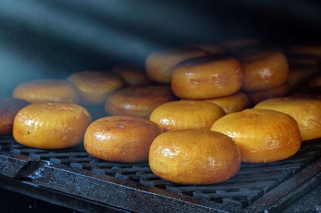 画像: お手軽な燻製道具で、ワンランク上のキャンプ料理を楽しもう