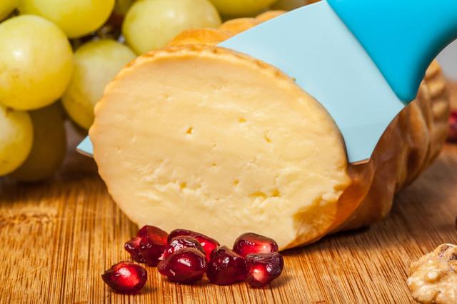 画像: 2)キャンプ燻製におすすめの食材は、おつまみ系!
