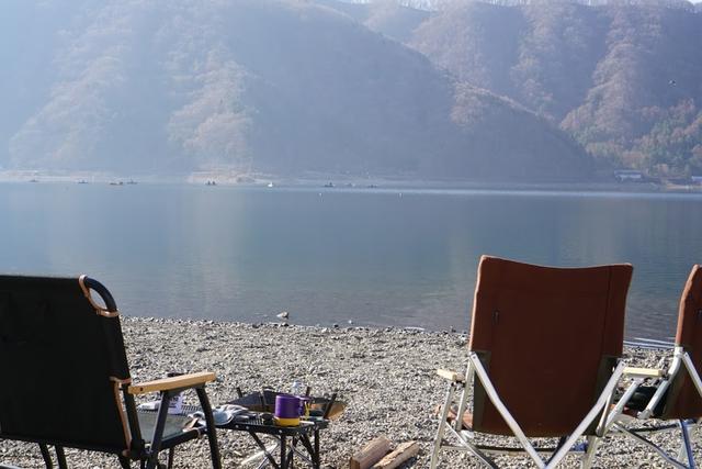 画像: 朝の気持ちいい空気を浴びながら、静かに飲むコーヒーは格別(画像:筆者撮影)