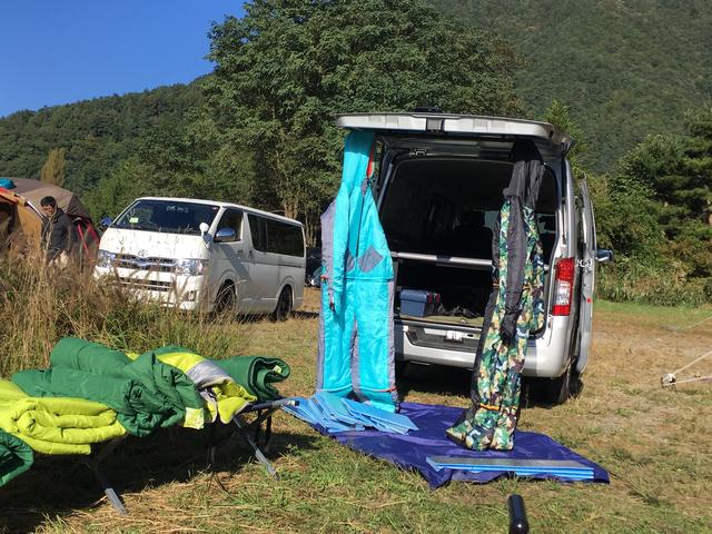 画像: 西湖自由キャンプ場にて:筆者撮影
