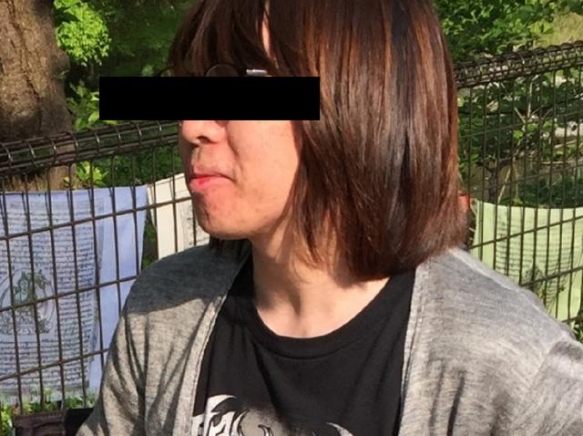 画像: 筆者撮影 ※何やら申し訳なさそうな表情のH君
