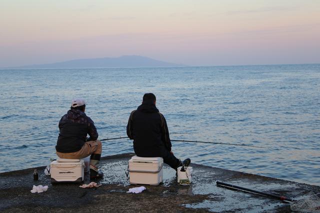 画像: 便利グッズでエサ・糸・仕掛けの管理を徹底! 海釣りマナーを守って他の人に迷惑をかけないように!
