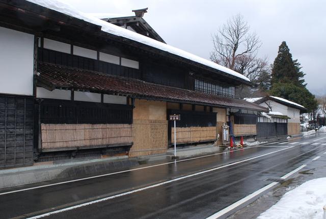 画像: 18世紀の町並みを残す関川村