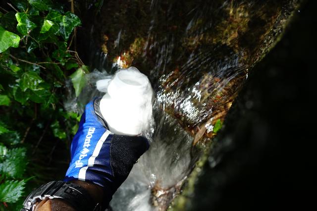 画像: 筆者撮影・湧水が多いのも四国山間部の魅力です