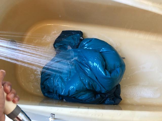 画像: 筆者撮影 すすぎ作業中