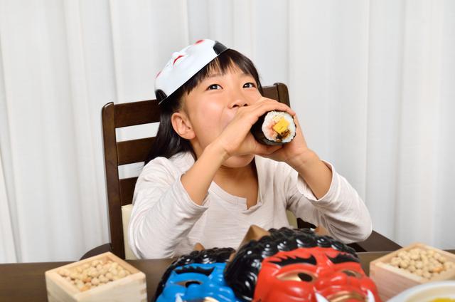 画像: 2020年の方角は西南西! レシピも簡単で簡単縁起の良い恵方巻き おうちで家族と一緒に作ってみよう!