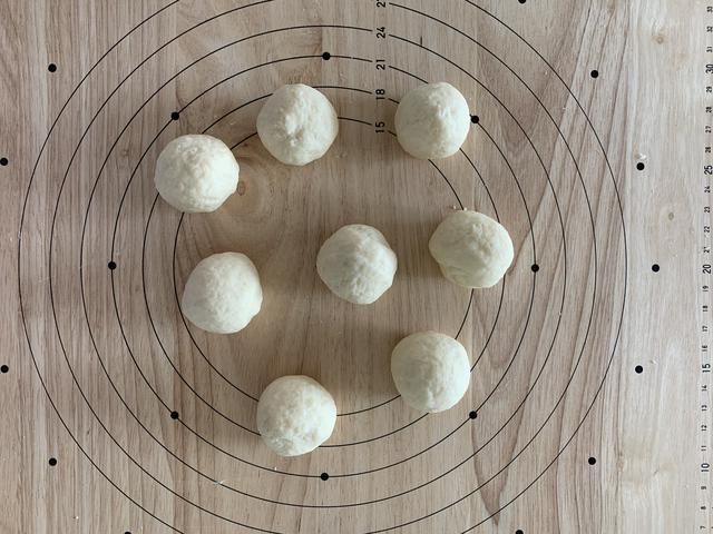 画像2: 【基本のレシピ】スキレットで焼き上げる ホットケーキミックスで作るプレーンミニちぎりパンの作り方