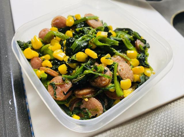 画像: 筆者撮影 ※今回筆者はベーコンではなくウインナーで作成!
