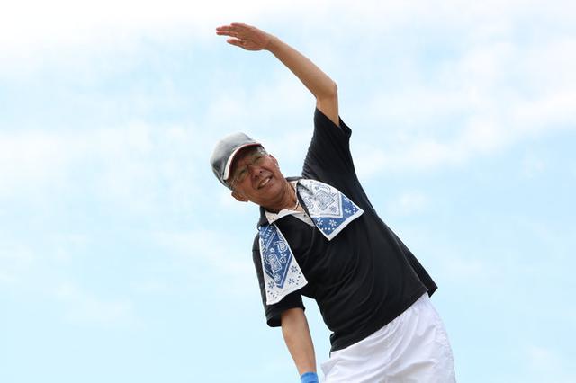 画像: ラジオ体操は全身を使うのでバランスよく鍛えられます