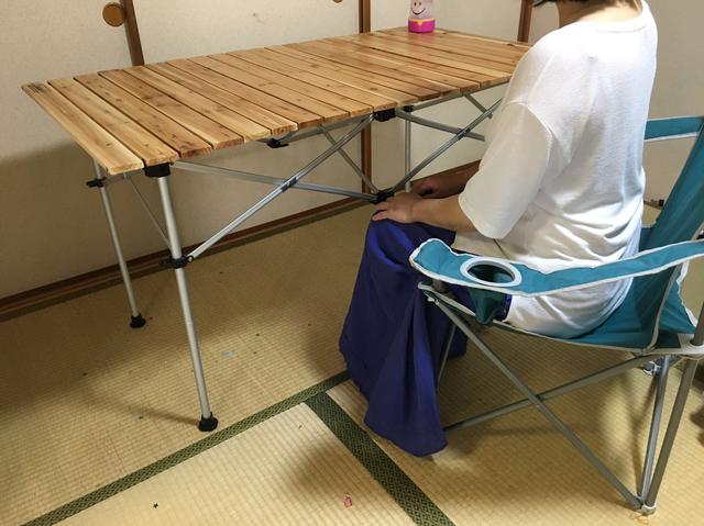 画像: 筆者撮影「ハイテーブルは、ハイチェアにぴったりの高さ」