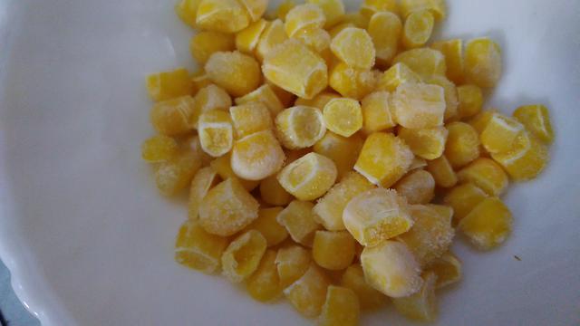画像: 筆者撮影「甘いコーンで野菜も摂取」