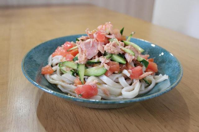 画像: レシピ1.「トマト・きゅうり・ツナのさっぱり冷やしうどん」