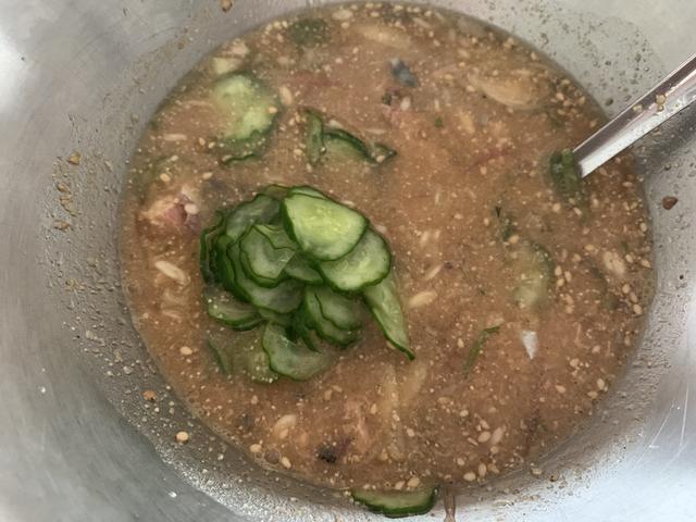 画像: 4. サバ缶で作るきゅうりたっぷり冷や汁