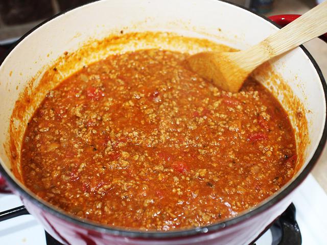 画像10: トマト缶と合わせた基本の下ごしらえ方法を紹介! アレンジ自在なひき肉&トマトのタネを伝授!