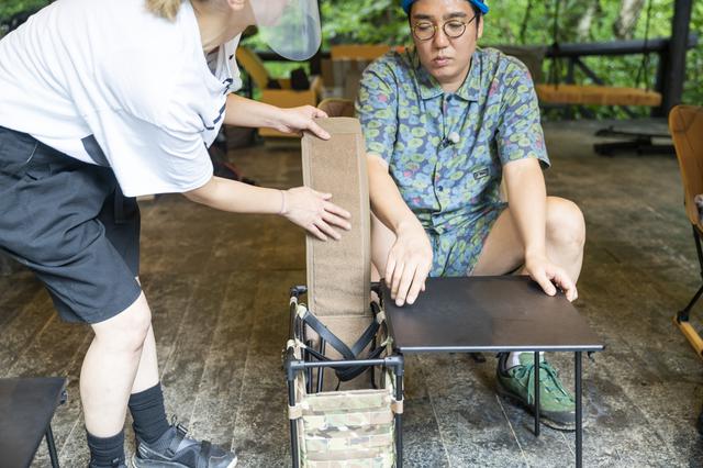 画像: photographer 吉田 達史 上からだと取り出しにくいなと思ったら・・・