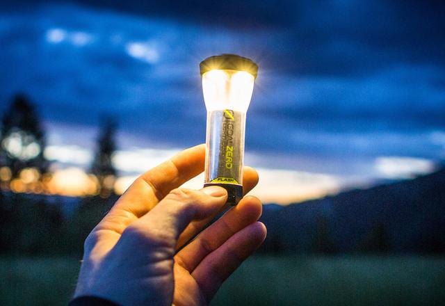 画像: GOALZERO:Lighthouse Micro Flash www.ask-corp.jp