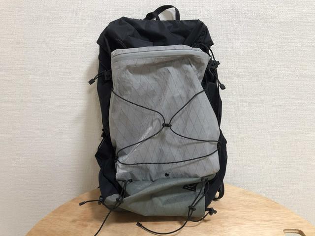画像: 筆者撮影 筆者が使用しているザック「山と道 mini」にもX-PACは使用されています。