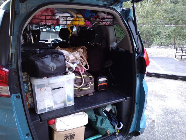 画像: 筆者撮影「広い荷室にたくさん荷物を積める」
