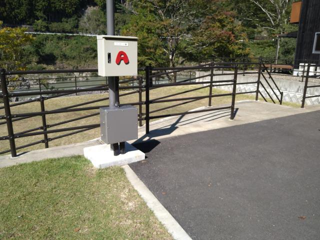 画像: 筆者撮影「電源もあり」